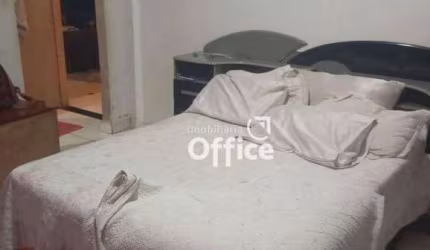Casa com 3 quartos  à venda, 116 m² por R$ 300.000 - Sítios de Recreio Vale das Laranjeiras - Anápolis/GO