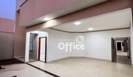 Casa com 3 dormitórios à venda, 200 m² por R$ 800.000,00 - Boa Vista - Anápolis/GO