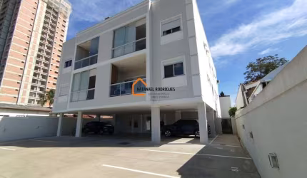 Lindo apartamento térreo na Av Santana