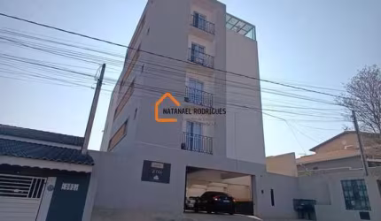 Apartamento á venda com 2 quartos 1 banheiro e 1 vaga garagem