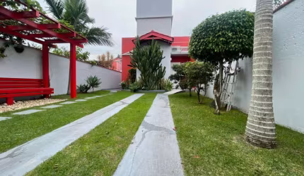 Prédio para Venda no bairro São João do Rio Vermelho, localizado na cidade de Florianópolis / SC, ponto de referência MERCADO SUPER BOM.