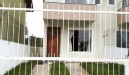 SOBRADO GEMINADO 2 DORMITÓRIOS COM SUITE PERTO DA IGREJA DA DARIO NÃO FINANCIA