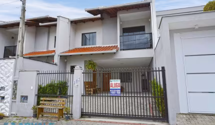 Casa com 3 quartos à venda no Belchior Central, Gaspar , 120 m2 por R$ 500.000