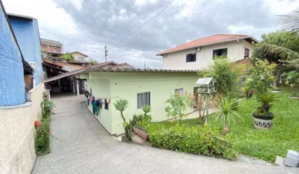 Casa com 3 quartos à venda no Itoupava Norte, Blumenau , 255 m2 por R$ 600.000