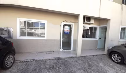 Ponto comercial com 3 salas para alugar na Rua São Paulo, 652, Victor Konder, Blumenau, 35 m2 por R$ 1.000