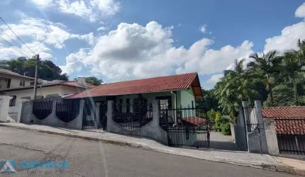 Apartamento com 1 quarto para alugar na Rua Valentim Fortunato Bonelli, 87, Escola Agrícola, Blumenau, 30 m2 por R$ 1.650
