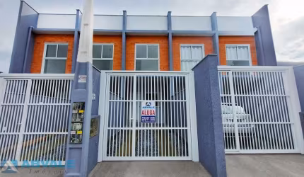 Casa com 2 quartos para alugar na Rua Filadélfia, 65, Fortaleza, Blumenau, 70 m2 por R$ 2.390