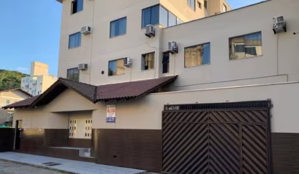Apartamento com 1 quarto para alugar na Rua Leoberto Leal, 233, Vorstadt, Blumenau, 26 m2 por R$ 890