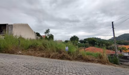 Terreno à venda no Velha Central, Blumenau , 600 m2 por R$ 300.000