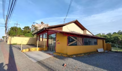 Terreno comercial para alugar na Rua General Osório, 3755, Água Verde, Blumenau, 88 m2 por R$ 12.000