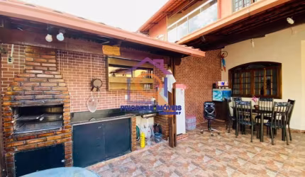 CASA DUPLEX 03 QTS, SUITE 02 BHOS, 04 VAGAS EM CONTAGEM -MG