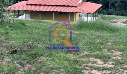 SITIO COM 10.000 M² COM CASA E ÁGUA EM PIEDADE GERAIS- MG