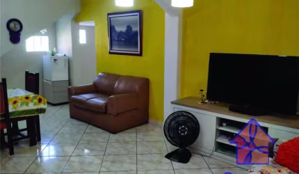Casa com 2 quartos à venda na Rua Cantagalo, Cantagalo, Guapimirim por R$ 550.000