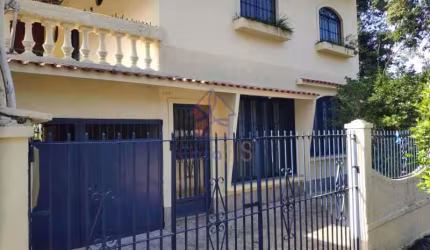 Casa com 4 quartos à venda na Avenida Dedo de Deus, Centro, Guapimirim por R$ 470.000