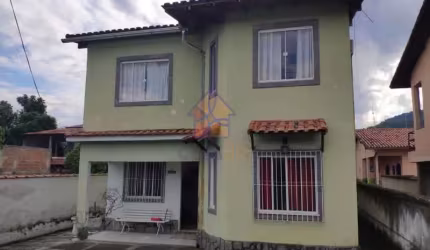 Casa com 3 quartos à venda na Rua Saturnino Rocha, Parada Modelo, Guapimirim, 237 m2 por R$ 520.000