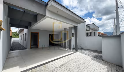 Bela casa no bairro Benedito na cidade de Indaial/SC