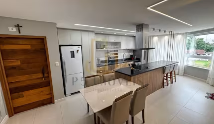 Apartamento no Bairro Água Verde em Blumenau com 3 Dormitórios (1 suíte) e 86 m²