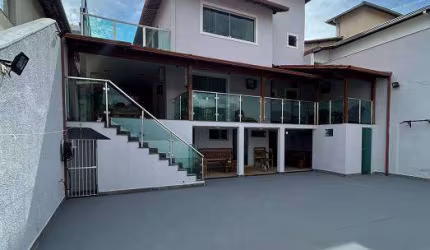 Casa para venda com 360 metros quadrados com 4 quartos em Santa Mônica - Belo Horizonte - MG
