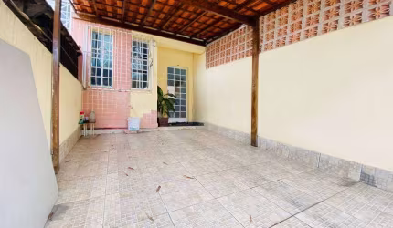 Casa para venda possui 85 metros quadrados com 2 quartos em Santa Mônica - Belo Horizonte - MG