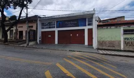 Casa para venda possui 270 metros quadrados com 4 quartos em Rio Branco - Belo Horizonte - MG