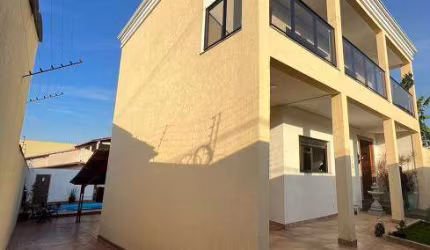 Casa para venda tem 360 metros quadrados com 5 quartos em Jardim Leblon - Belo Horizonte - MG