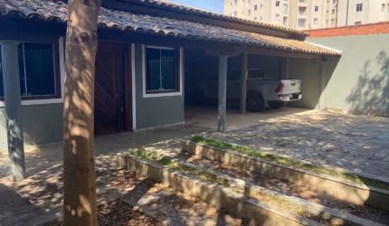 Mega oportunidade de casa no bairro Santa Mônica