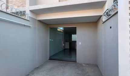 Mega oportunidade de casa geminada no bairro Planalto