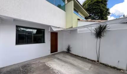 CASA GEMINADA BAIRRO PAQUETÁ   02 SUÍTES | 02 VAGAS