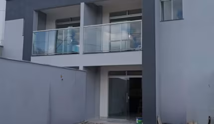 Oportunidade, casa 3 quartos á venda no bairro Xangri-lá.