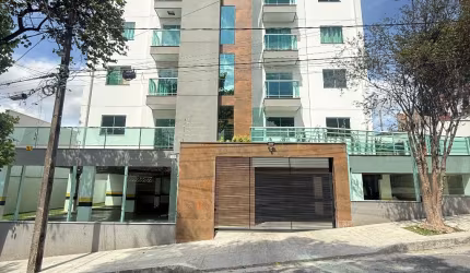 Excelente Apartamento em Cobertura no bairro Planalto a poucos metros da avenida Cristiano Machado.