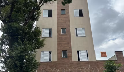 Oportunidade de cobertura em ótima localização no bairro Santa Terezinha