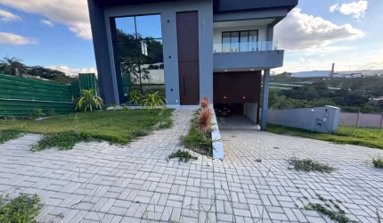 CASA EM VESPASIANO NO CONDOMÍNIO ALPHAVILLE