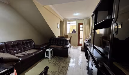 Casa em Condomínio à Venda em São João Batista - Belo Horizonte