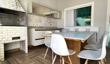Casa para Venda em Lauro de Freitas, Ipitanga, 3 dormitórios, 2 suítes, 2 banheiros, 2 vagas