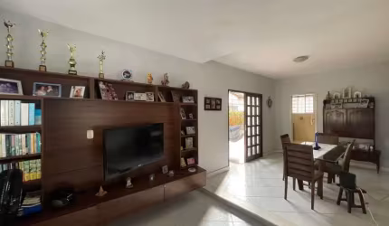 Casa em Condomínio para Venda em Salvador, Piatã, 3 dormitórios, 1 suíte, 3 banheiros, 2 vagas