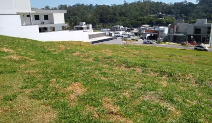 Terreno no condominio Veneza, 313 m², cesar de souza