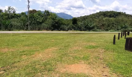 Terreno à venda