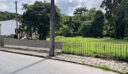 Terreno Residencial/Comercial no Centro de Morretes.