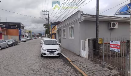 Casa de Madeira com Charme e Conforto em Morretes!