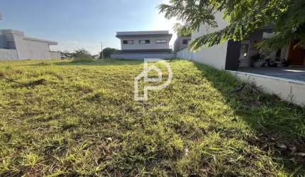 TERRENO A VENDA NO CONDOMÍNIO OUROVILLE
