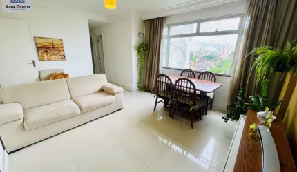Apartamento bem decorado com 03 quartos no Acupe de Brotas