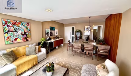 Vendo apartamento 3 quartos finamente decorado, nascente, na Graça!