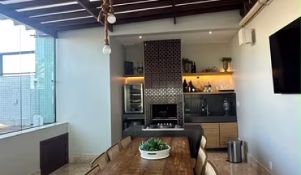 VENDO AMPLA COBERTURA FINAMENTE DECORADA NO SOHO MANHATTAN COM 216m2!