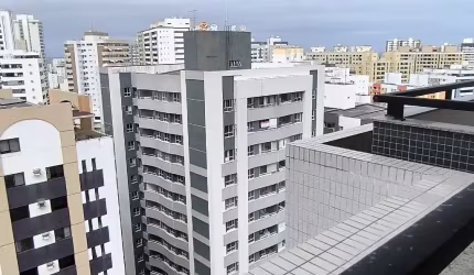 Alugo 3/4 no edifício Villa de Mônaco  no Alto do Itaigara
