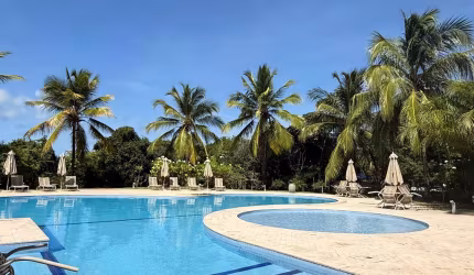 Lote - Condomínio Jacarandás em Praia do forte