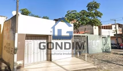 Casa em condomínio fechado com 3 quartos à venda na Alberto Magno, 35, Montese, Fortaleza por R$ 360.000