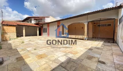 Casa em condomínio fechado com 3 quartos à venda na Rua Fernando Benevides, 613, Cidade dos Funcionários, Fortaleza por R$ 850.000