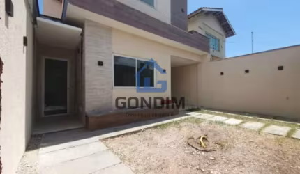 Casa com 4 quartos à venda na Seringueira, 27, Cajazeiras, Fortaleza por R$ 680.000
