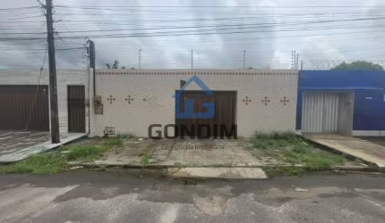 Casa em condomínio fechado com 4 quartos à venda na Rua Antônio de Castro, 265, Cidade dos Funcionários, Fortaleza por R$ 790.000