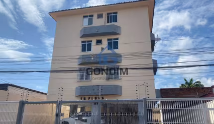Apartamento com 4 quartos à venda na Carlito Pamplona, 181, Jacarecanga, Fortaleza por R$ 250.000